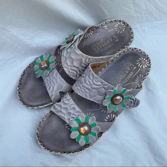 L’Artiste Spring Step Fray Sandals - Picture 2 of 7